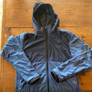 The North Face - men’s mountain hoodie size medium